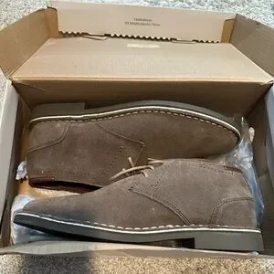 Kenneth Cole Reaction Brown Suede Chukka Boots 8.5M Kenneth Cole Reaction Men main image 2